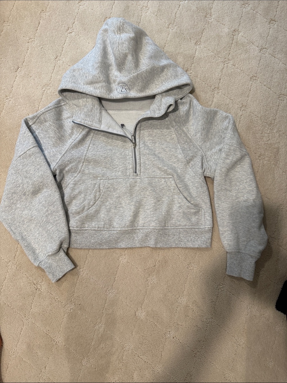 lululemon athletica Light SCUBA Gray Half-Zip Cropped Hoodie - Picture 1 of 5